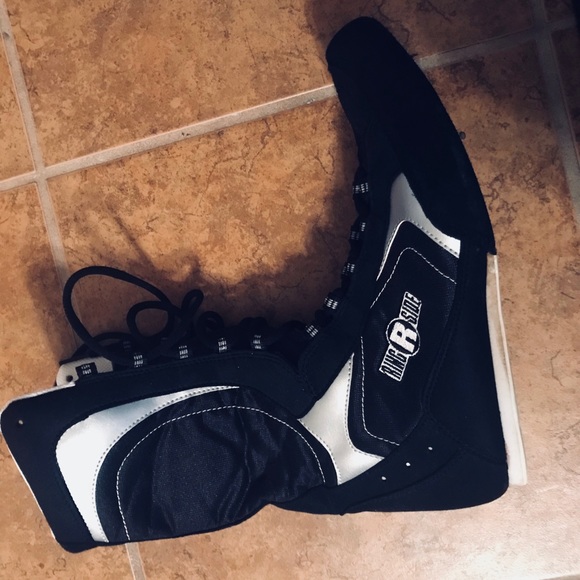 Brand new Ringside boxing high tops size 9 - Picture 2 of 5